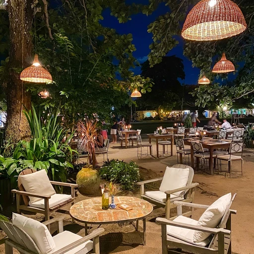 UXUA Vida Restaurant & Bar