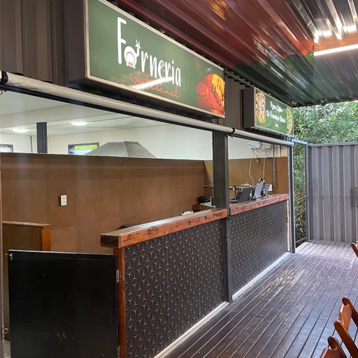 Forneria - Pizzaria , Esfihas em Taperapuan Porto Seguro
