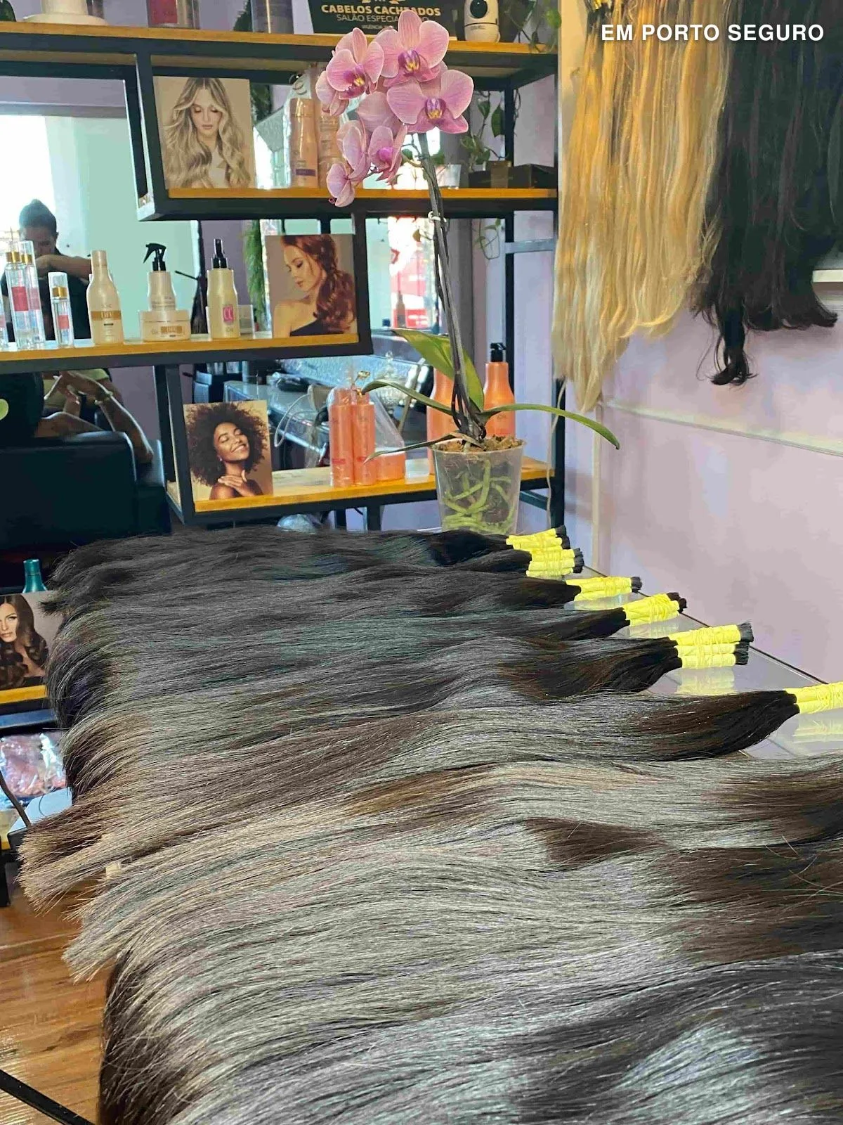 Laura Rocha Studio | Mega Hair Porto Seguro